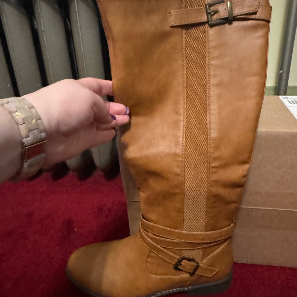 Women's Tan Riding Boots
